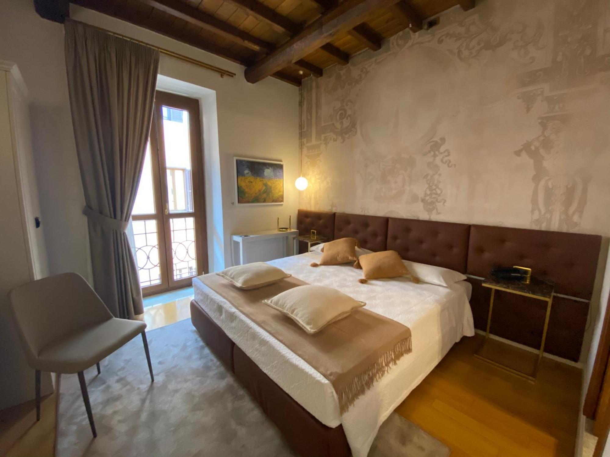Condotti Rooms Рим Экстерьер фото