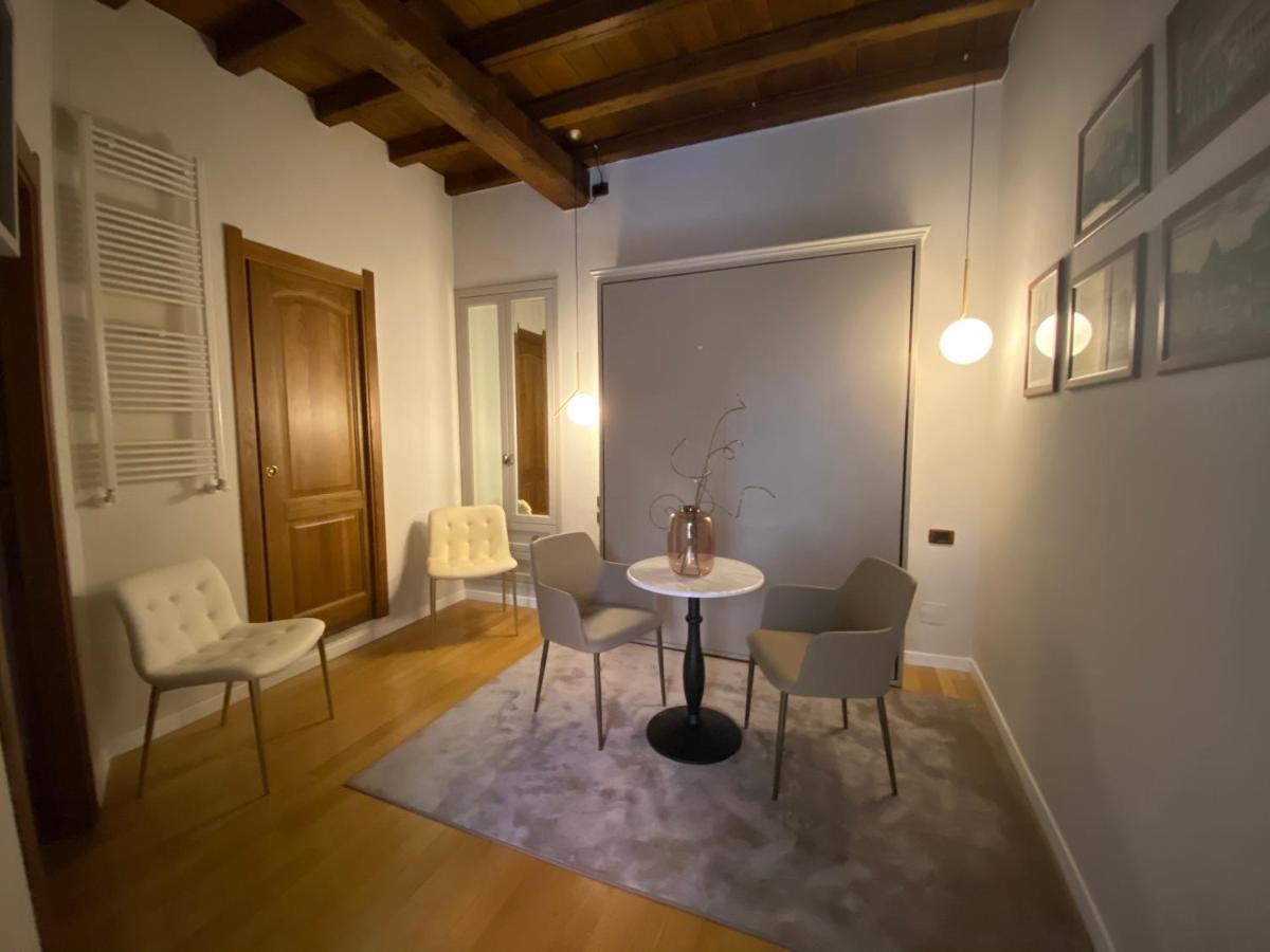 Condotti Rooms Рим Экстерьер фото