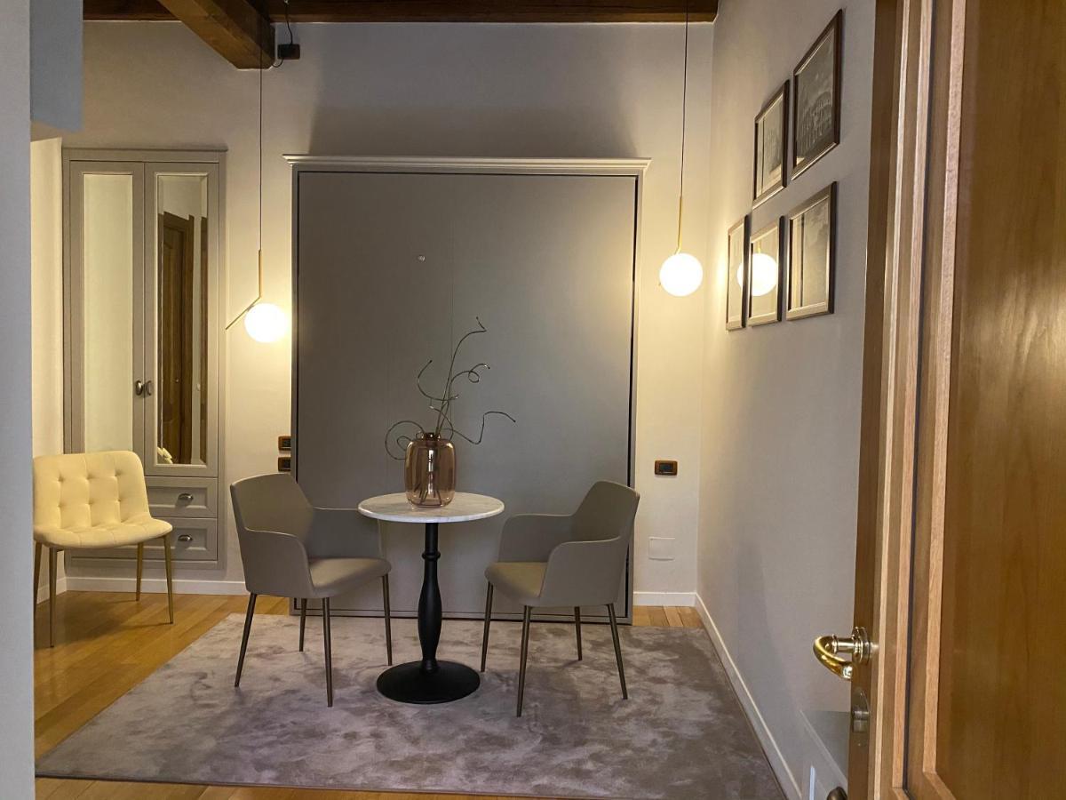 Condotti Rooms Рим Экстерьер фото