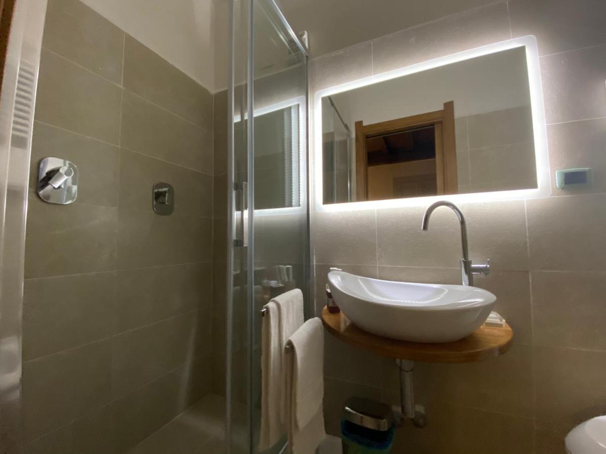 Condotti Rooms Рим Экстерьер фото