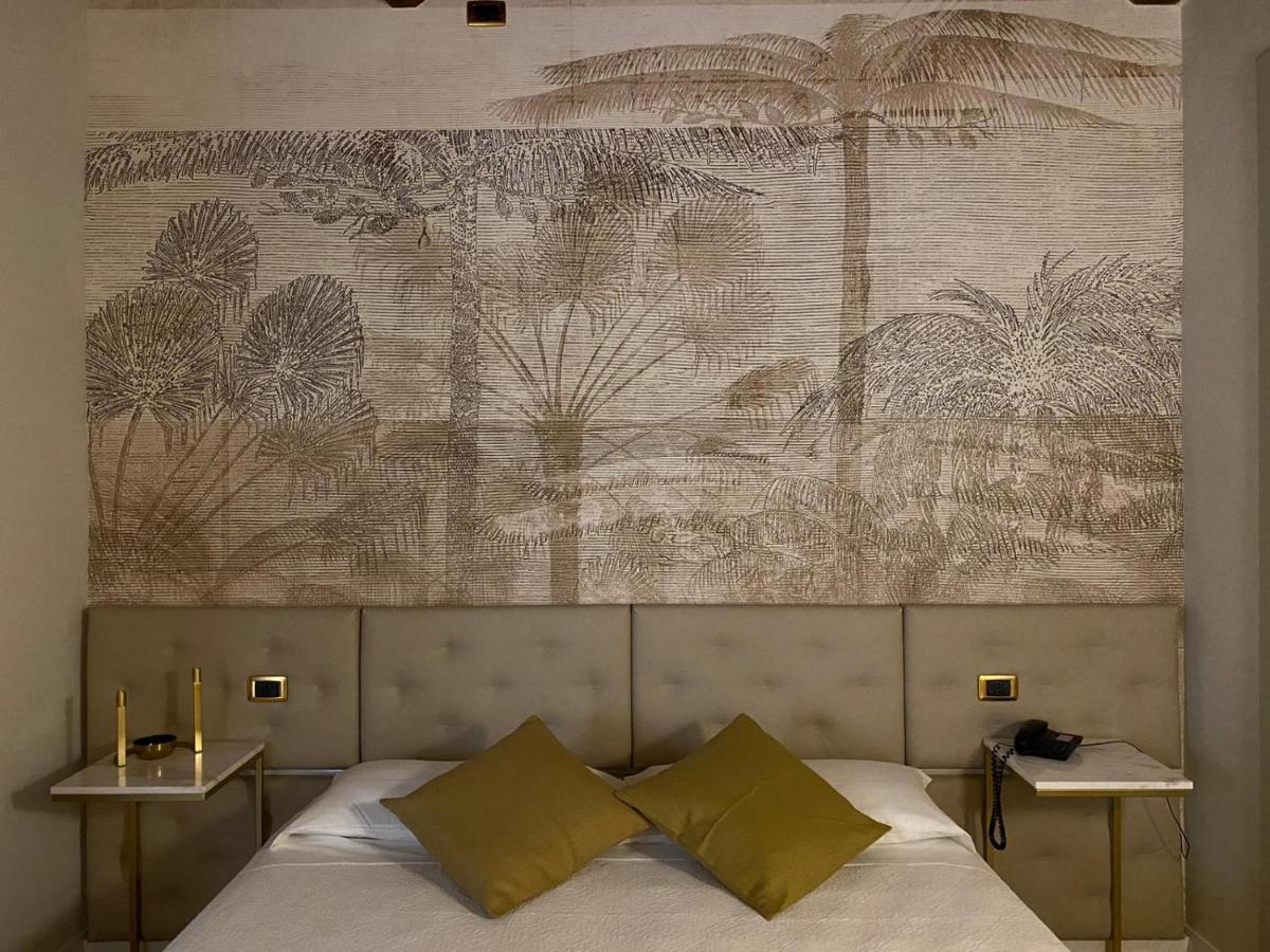 Condotti Rooms Рим Экстерьер фото