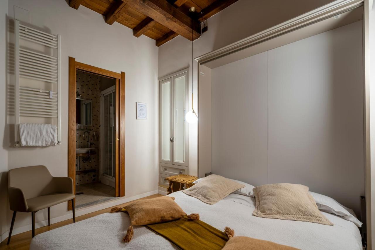 Condotti Rooms Рим Экстерьер фото